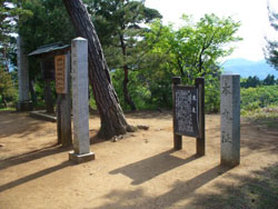 春日山城跡