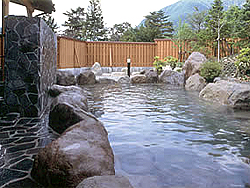 中村館